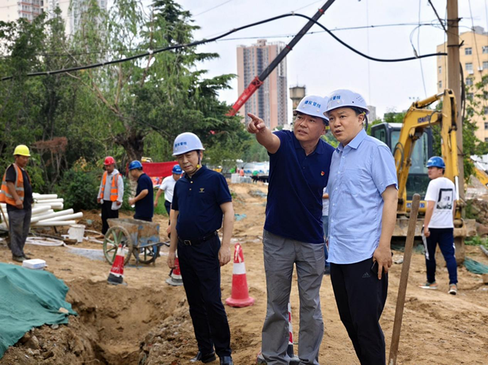 云博官方网站-云博yunbo（中国）,副总经理张岩到郑州建投通讯管线有限公司开展安全生产检查